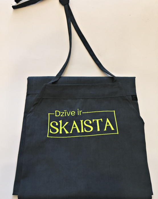 Priekšauts &quot;Dzīve ir skaista&quot;