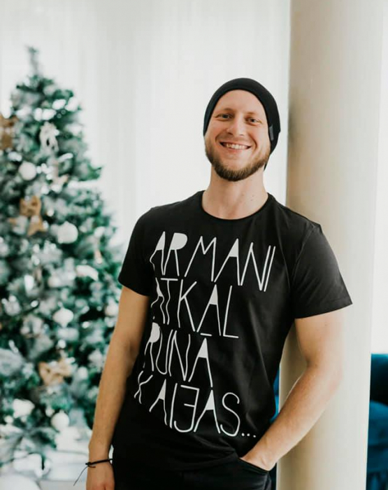 T-krekls &quot;Kaija&quot; melns, unisex