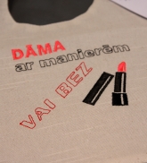 Lacīte &quot;Dāma ar manierēm&quot;