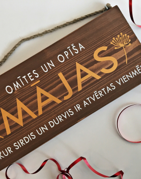 Koka dekors "Omītes un opīša mājas" tumšs