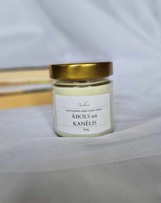 Svece &quot;Ābols un kanēlis&quot;