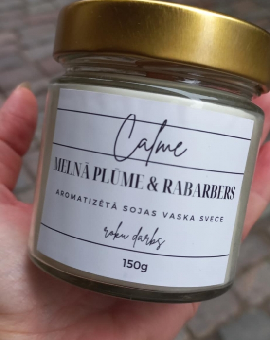 Svece &quot;Melnā plūme un rabarbers&quot;