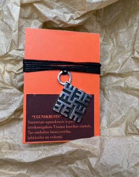 Sudraba kulons "Ugunskrusts"